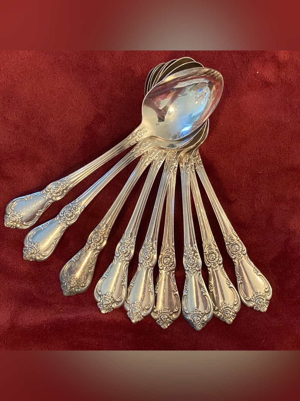 Set of 10 Wm A Rogers Oneida Sectional Silver Plate 6” Dinner Spoons